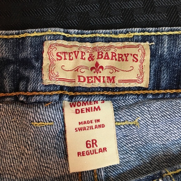 Steve and Barry’s denim blue jeans. - Picture 3 of 3